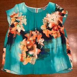 Kate & Mallory tropical short sleeve shirt with beautiful overlay.